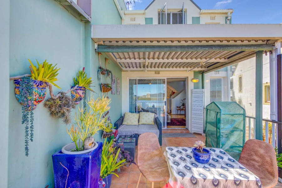 3 Bedroom Property for Sale in Costa Sarda Western Cape